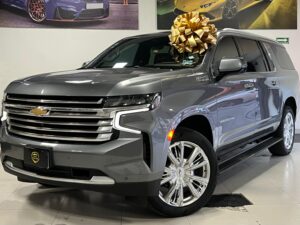 CHEVROLET SUBURBAN HIGH COUNTRY 4X4 (8884)