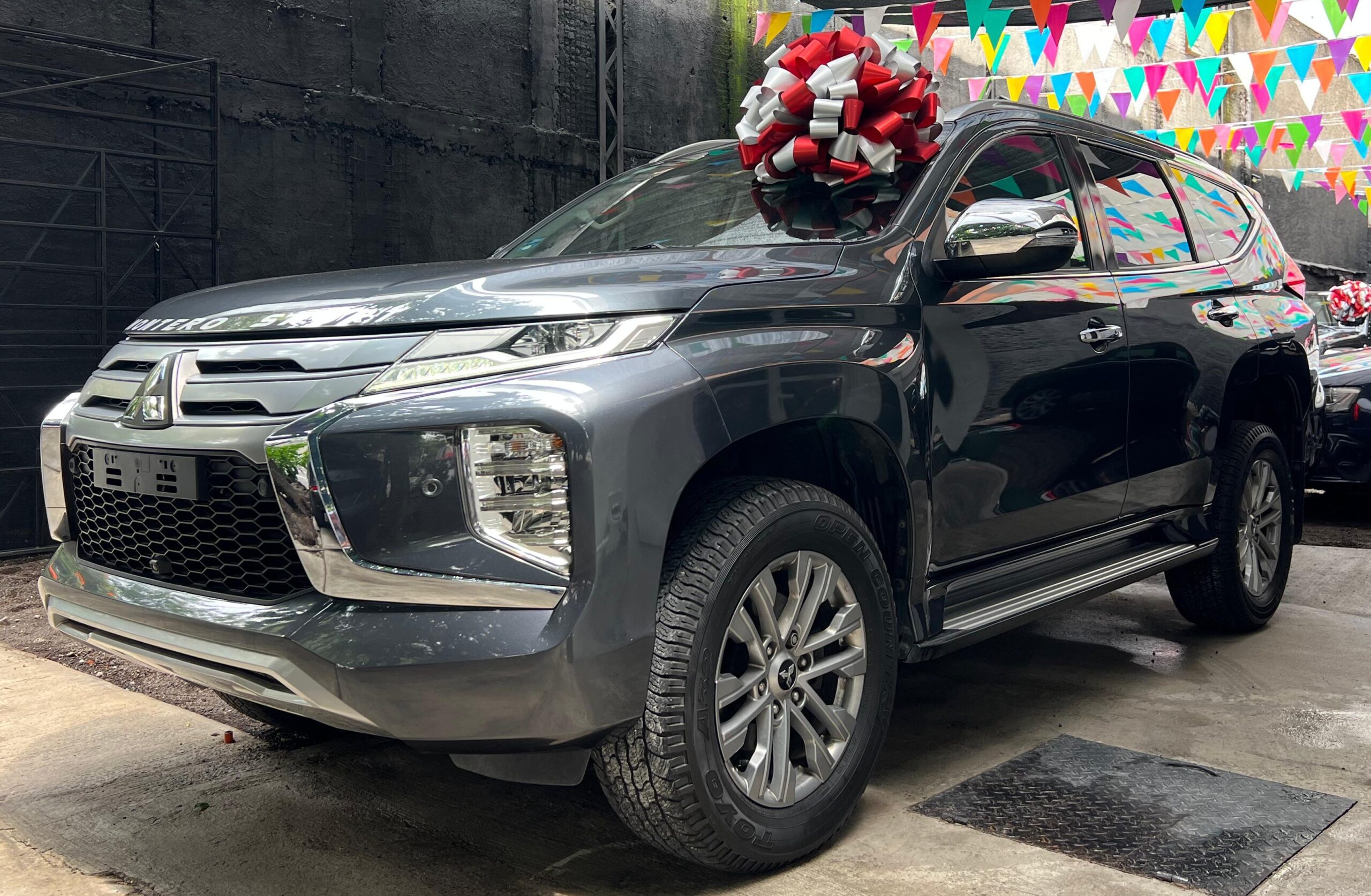 MITSUBISHI MONTERO SE SPORT (9158)