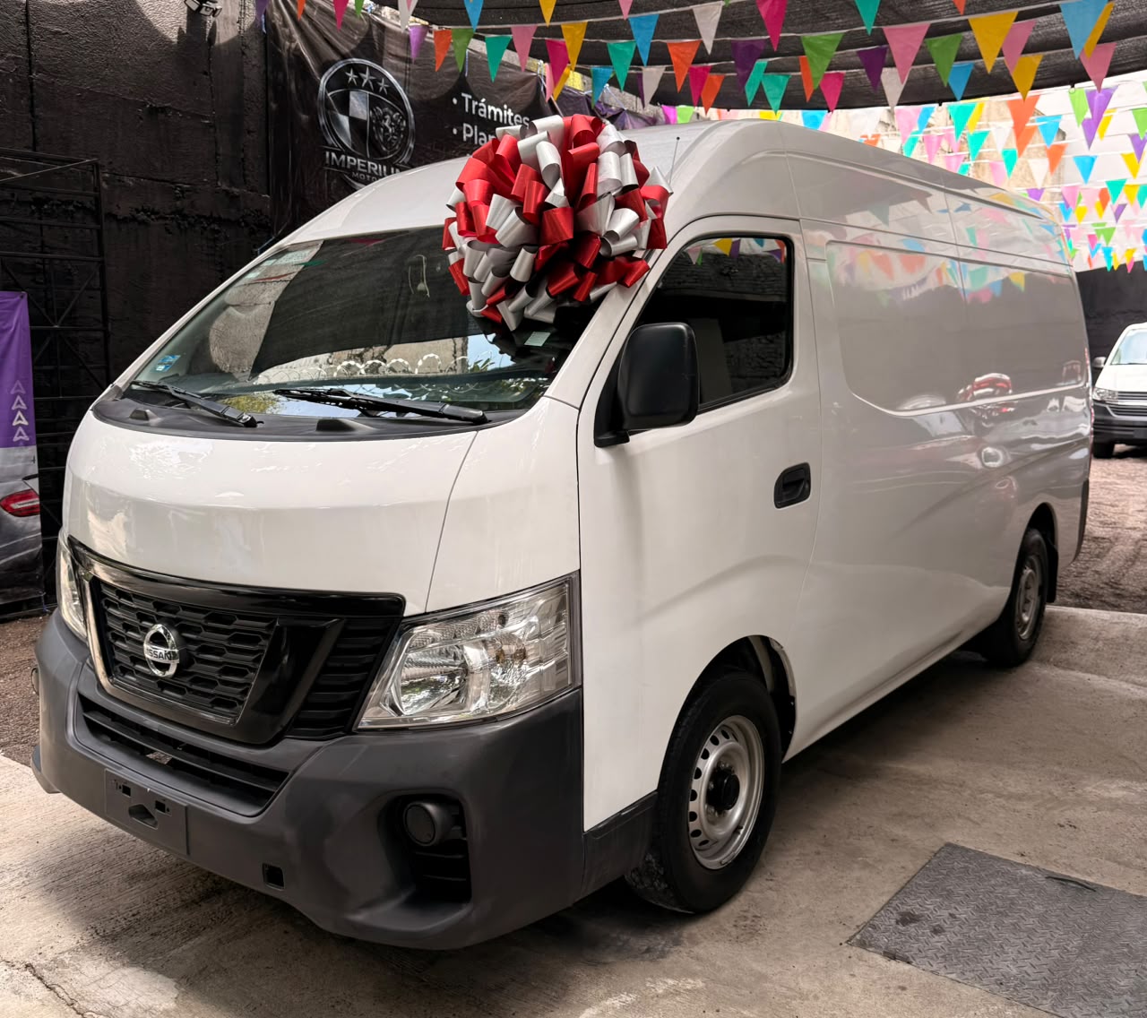 NISSAN NV350 URVAN PANEL (2085)