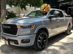 RAM 1500 LARAMIE SPORT CREW CAB 4X4 (1510)