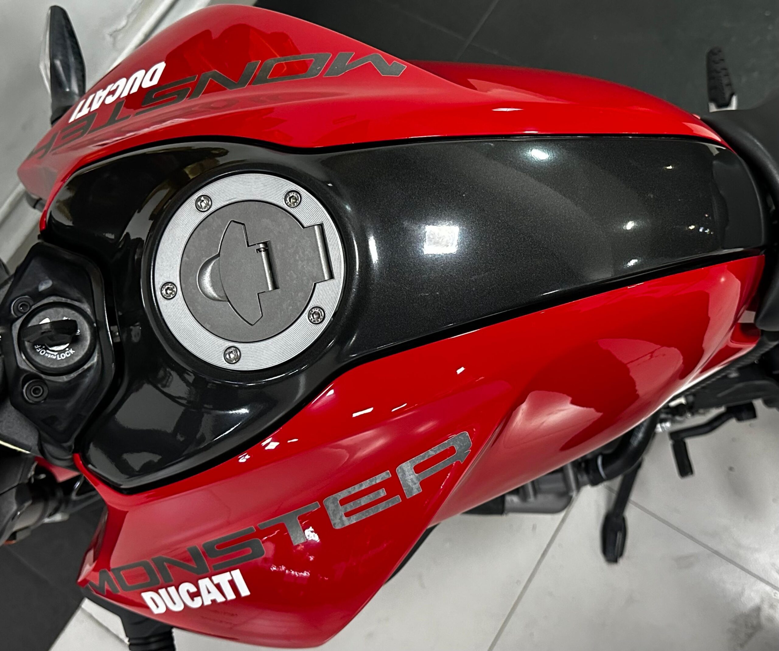 DUCATI MONSTER PLUS 937 (6979) - Image 10