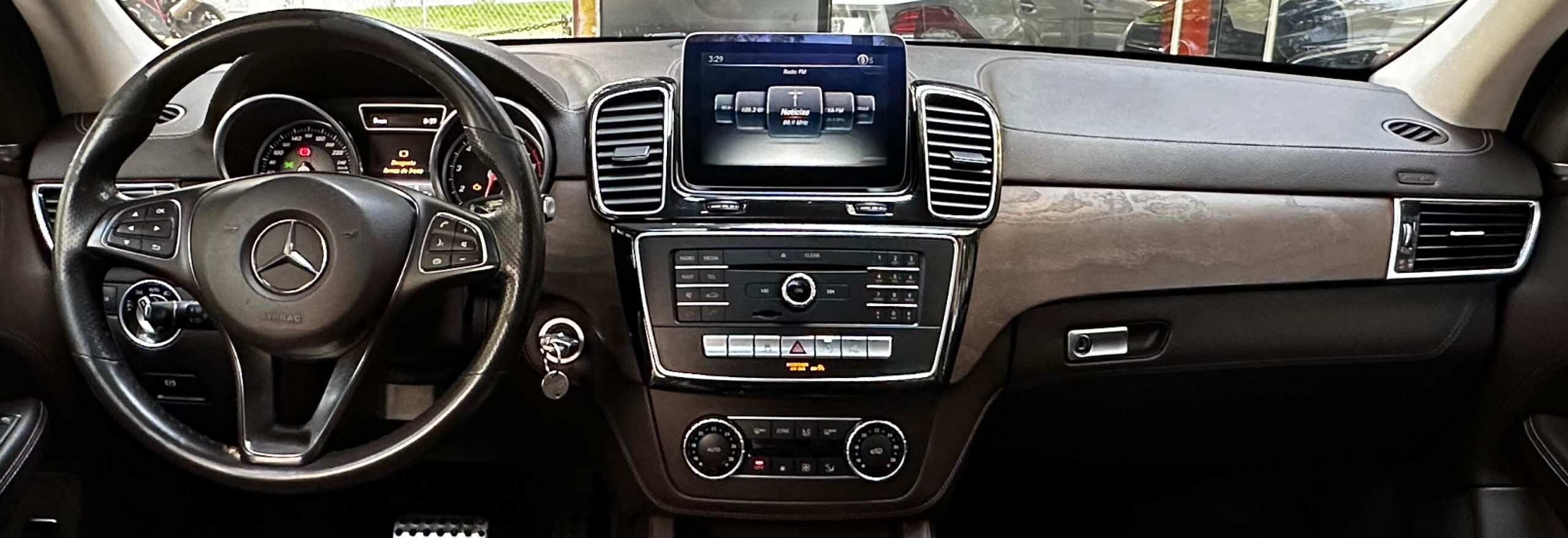 MERCEDES BENZ GLE 400 4 MATIC (3426) - Image 20