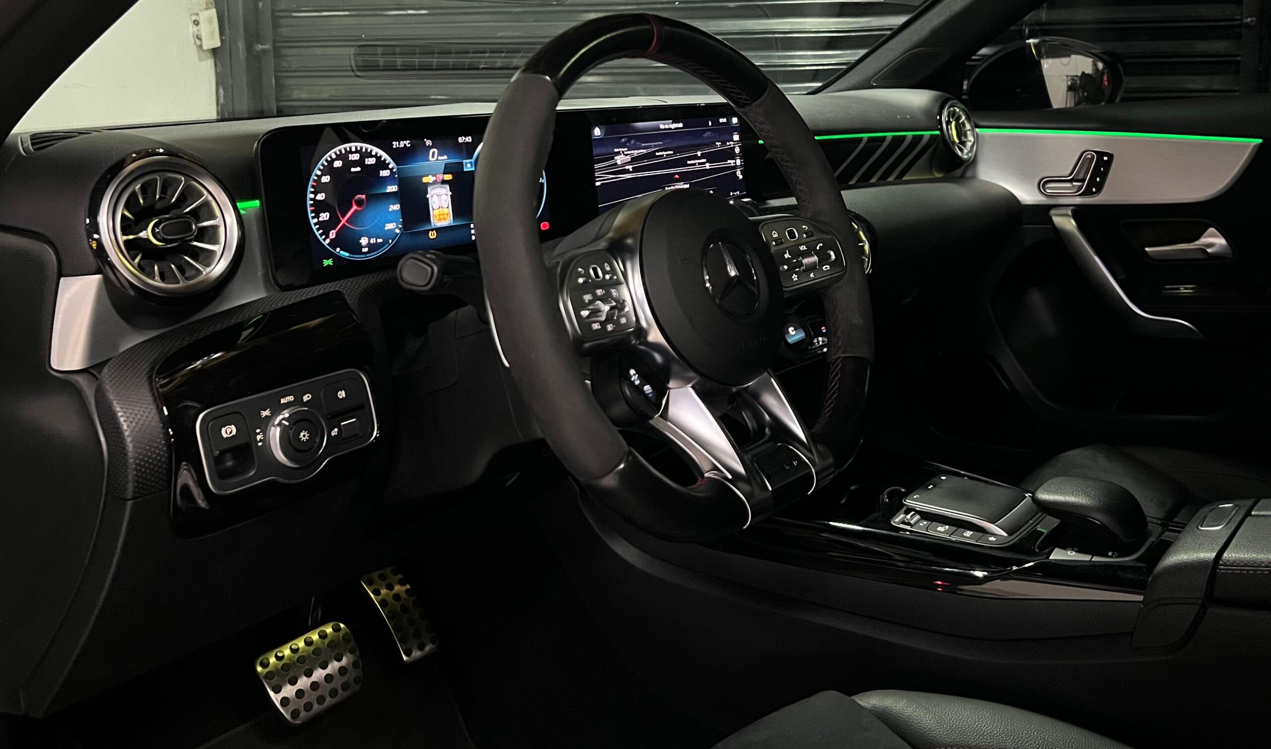 MERCEDES BENZ A 35 AMG (7101) - Image 11