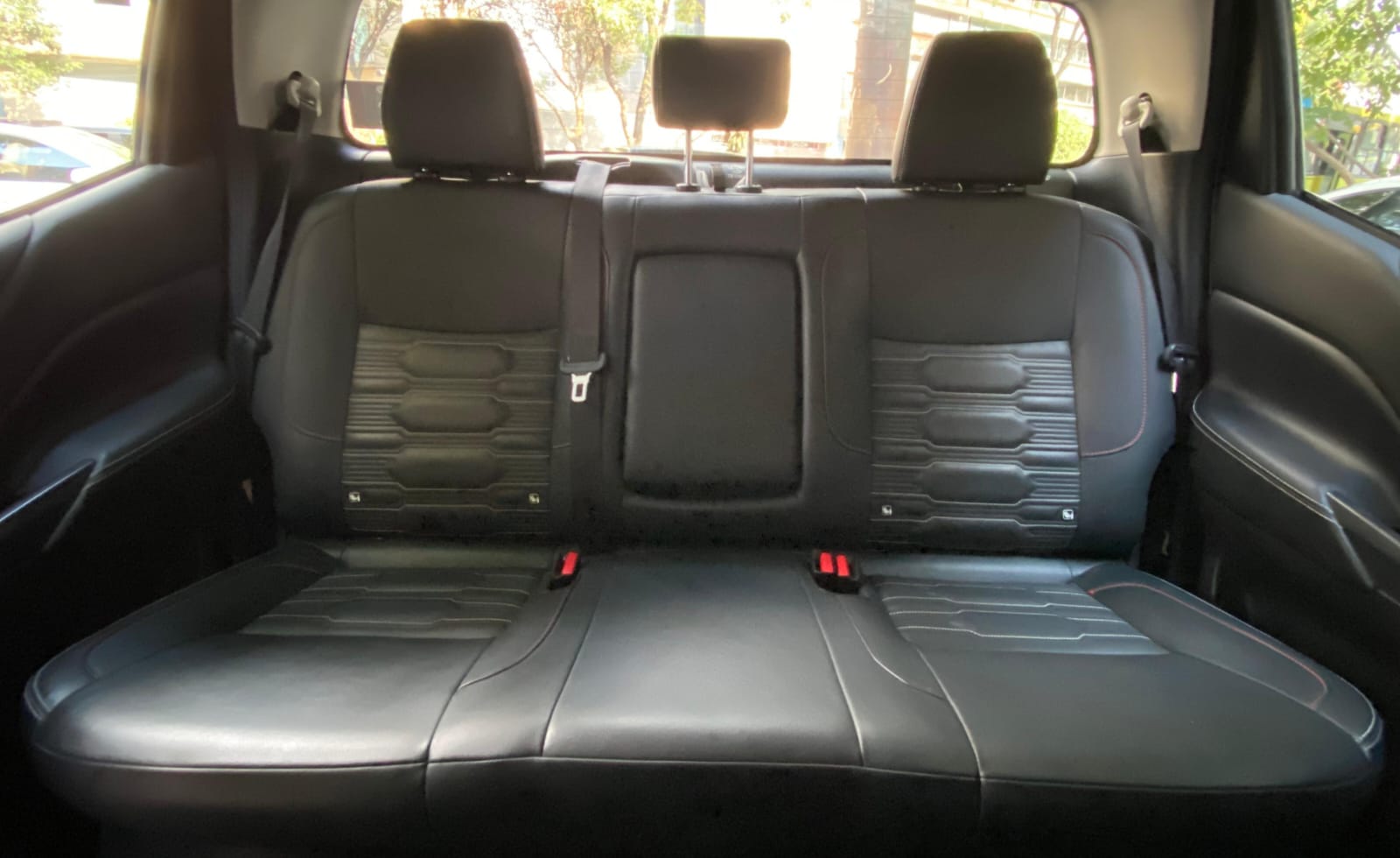 NISSAN FRONTIER PRO 4X 4X4 (2505) - Image 11