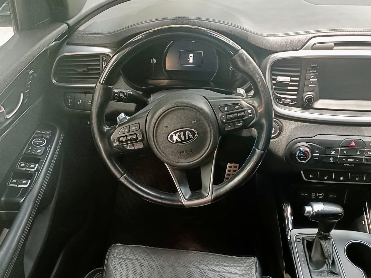 KIA SORENTO SXL (7316) - Image 13