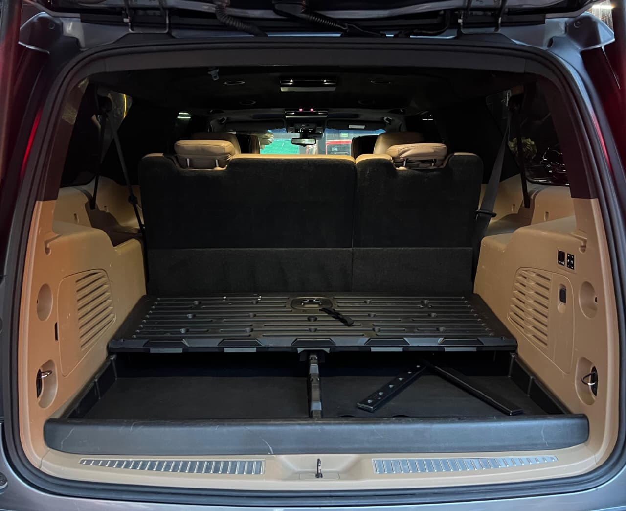 CADILLAC ESCALADE ESV PLATINUM (6398) - Image 17