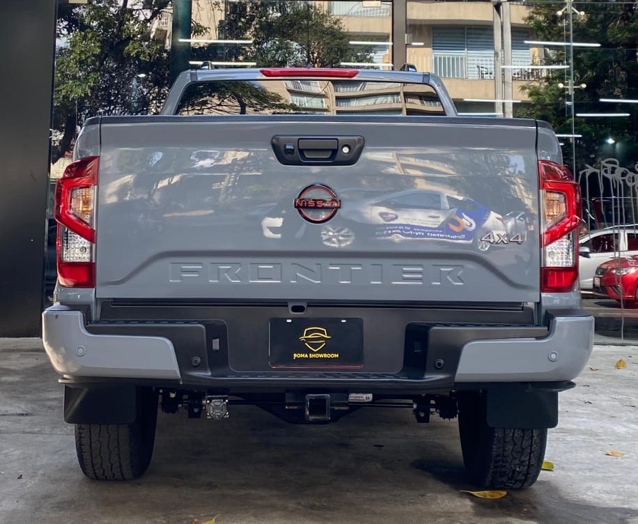 NISSAN FRONTIER PRO 4X 4X4 (2505) - Image 3