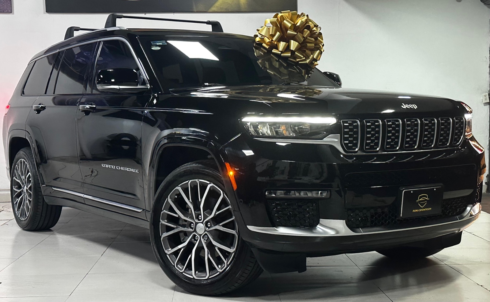 JEEP GRAND CHEROKEE SUMMIT V8 5.7 (5442) - Image 5
