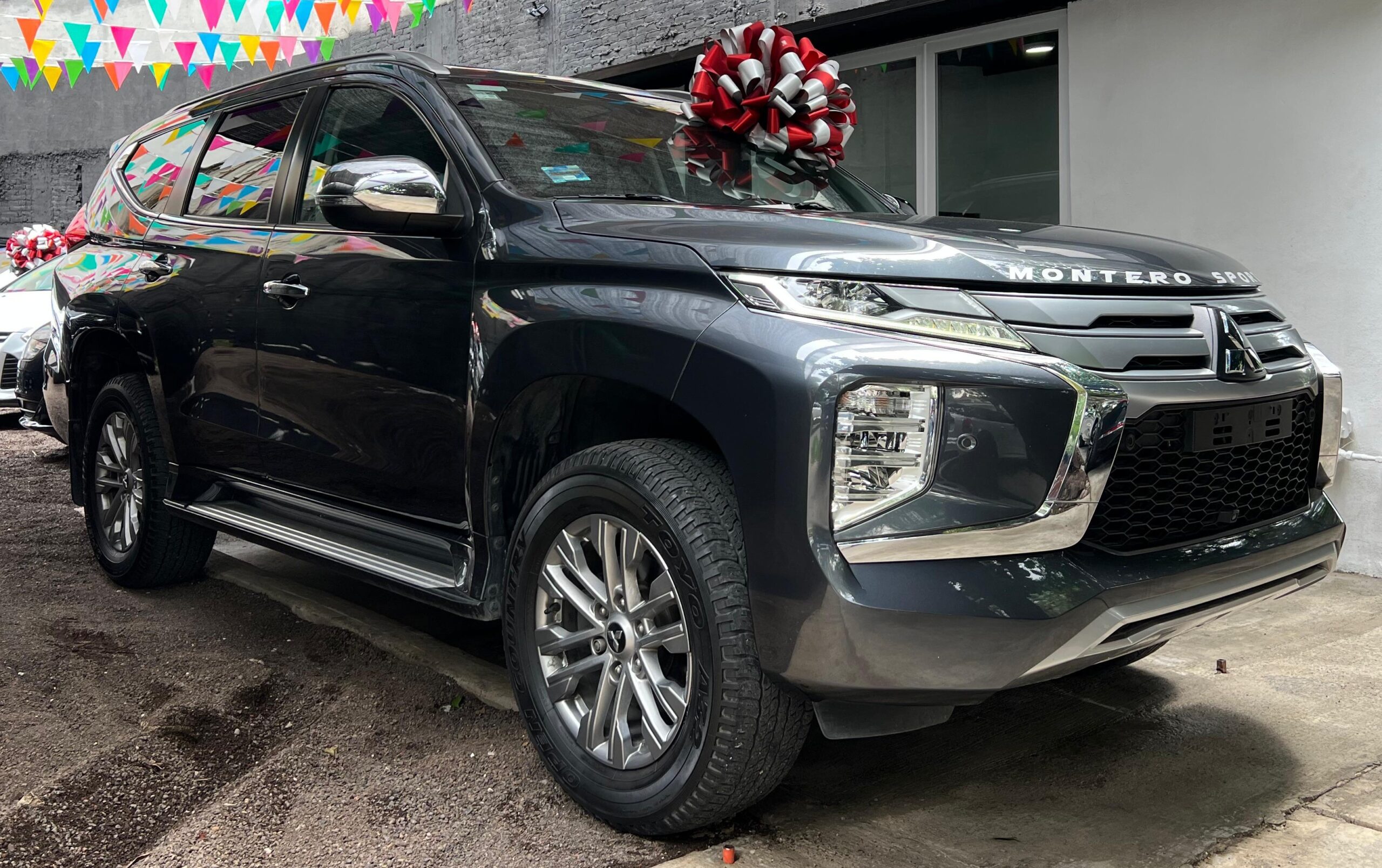 MITSUBISHI MONTERO SE SPORT (9158) - Image 5