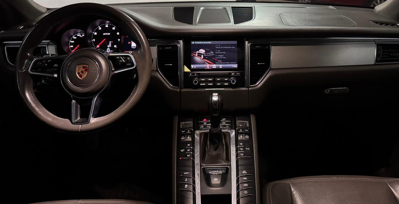 PORSCHE MACAN GTS (3146) - Image 9
