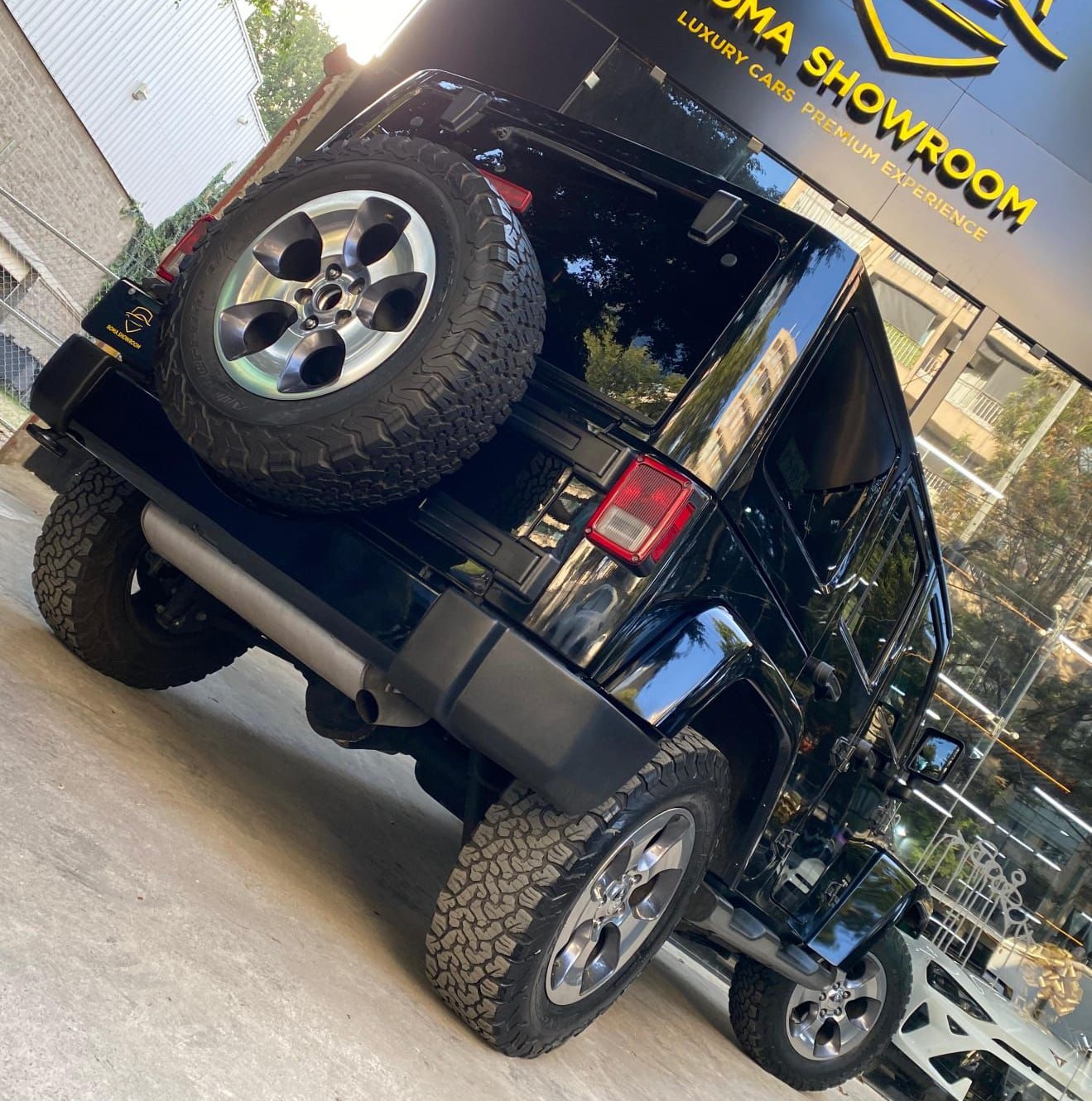 JEEP WRANGLER UNLIMITED SAHARA (5218) - Image 18