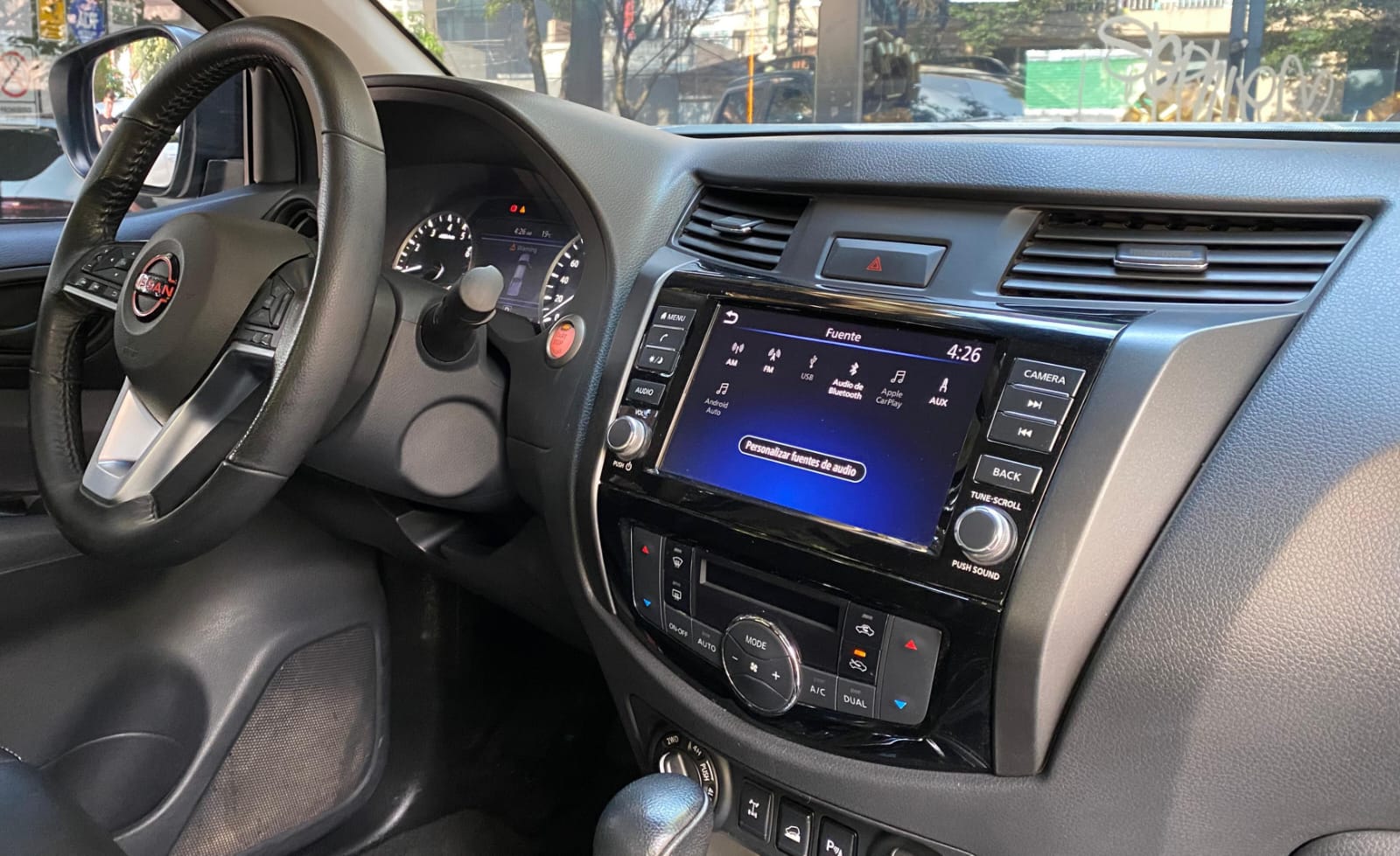 NISSAN FRONTIER PRO 4X 4X4 (2505) - Image 17