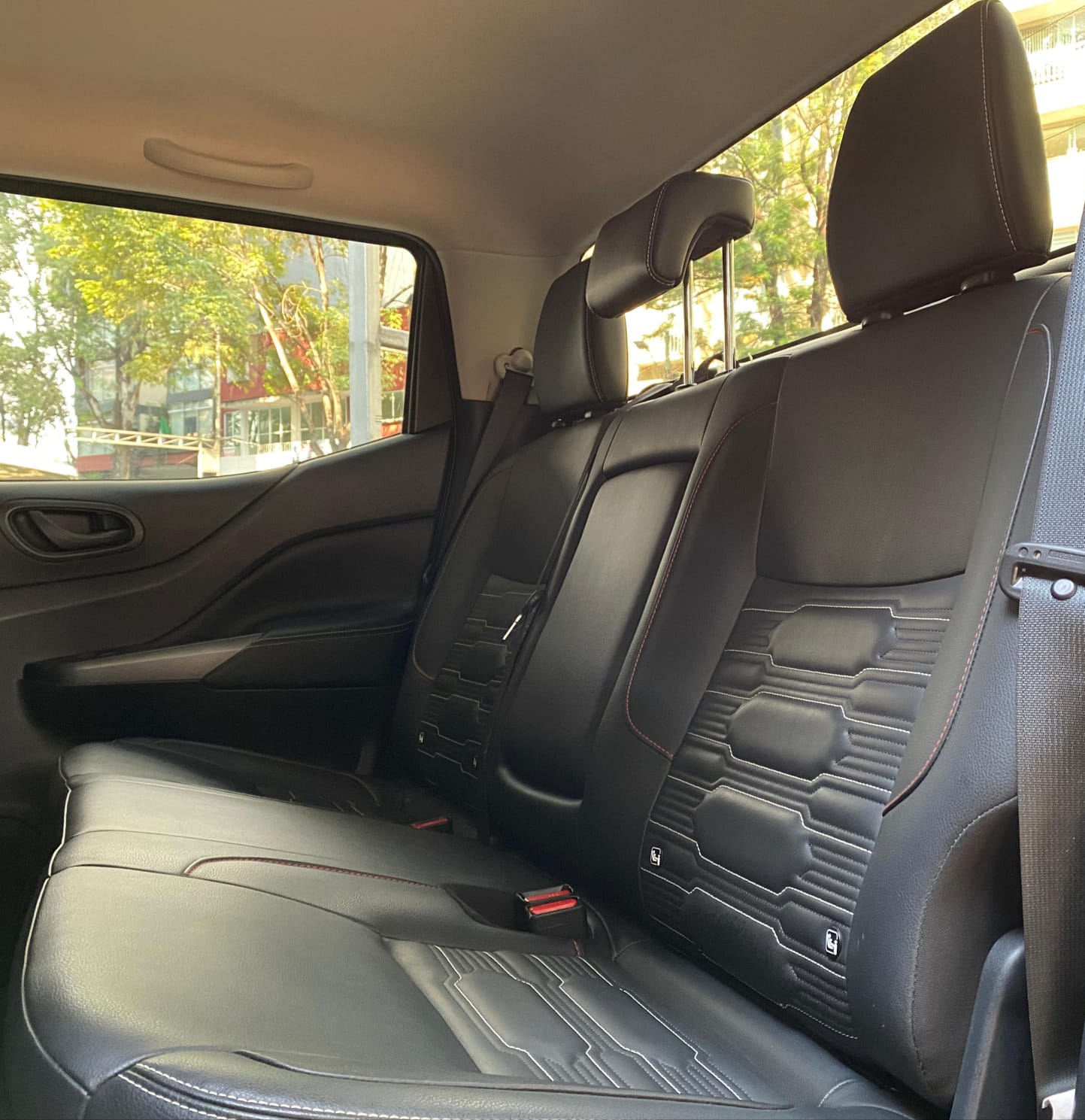 NISSAN FRONTIER PRO 4X 4X4 (2505) - Image 21