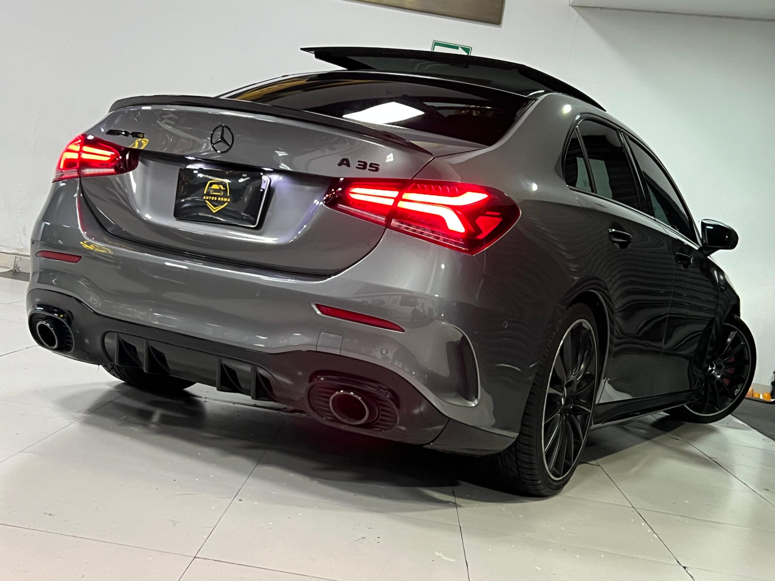 MERCEDES BENZ A 35 AMG (7101) - Image 23