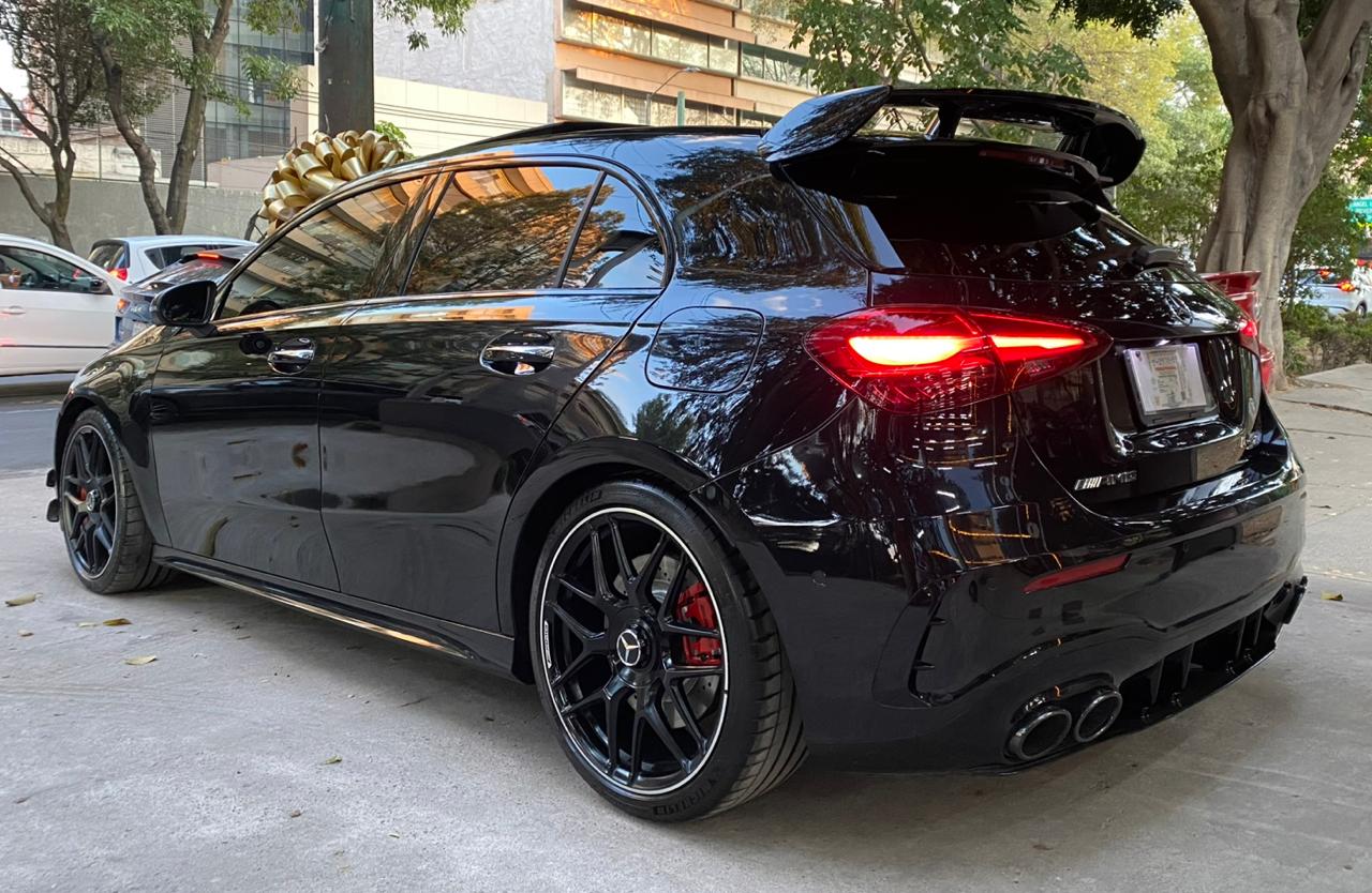MERCEDES BENZ A 45 S AMG (6597) - Image 24
