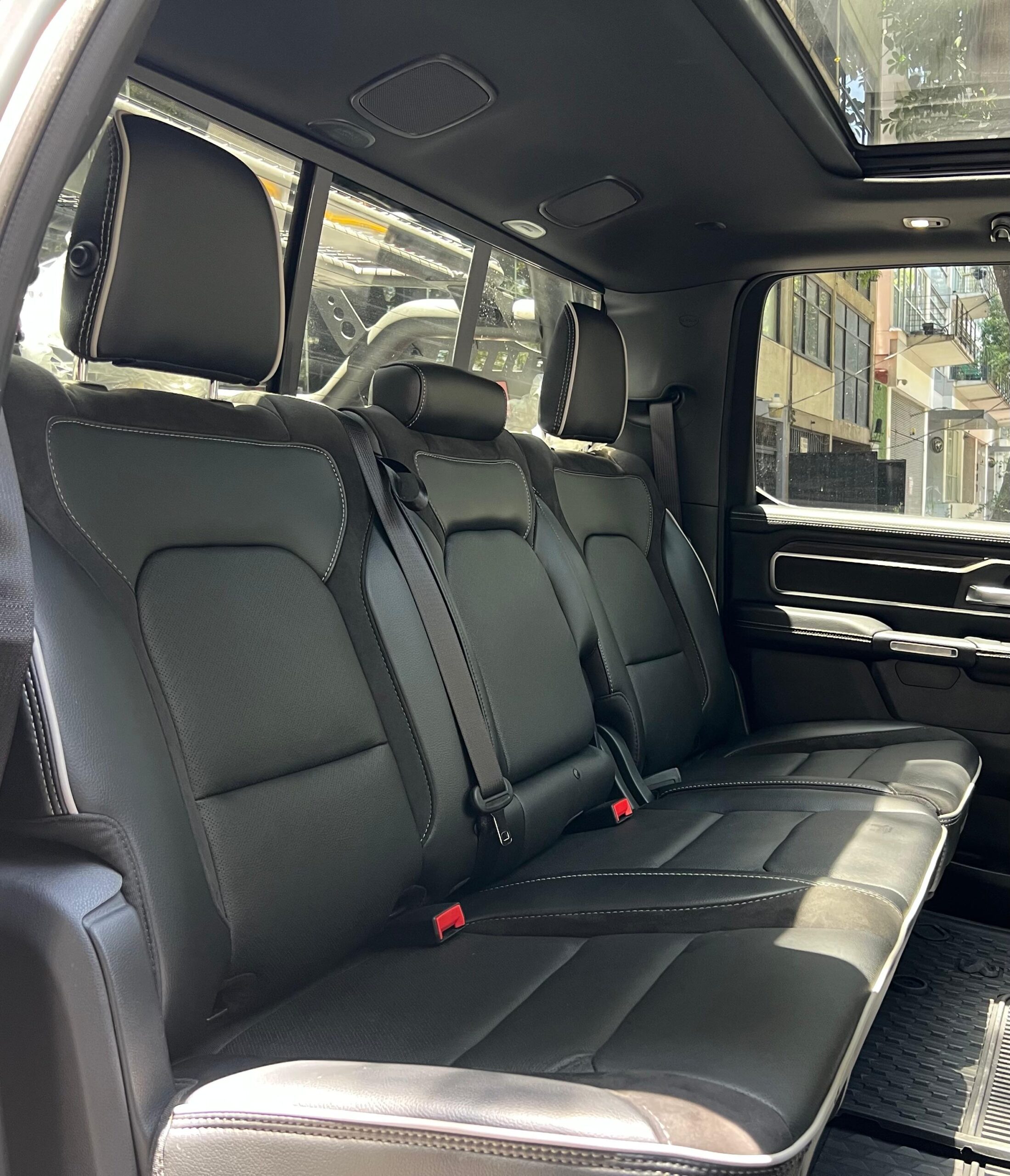 RAM 1500 LARAMIE SPORT CREW CAB 4X4 (1510) - Image 16