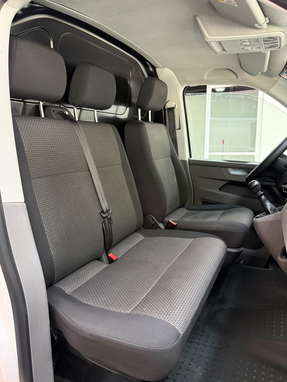 VOLKSWAGEN TRANSPORTER CARGO VAN (7780) - Image 19