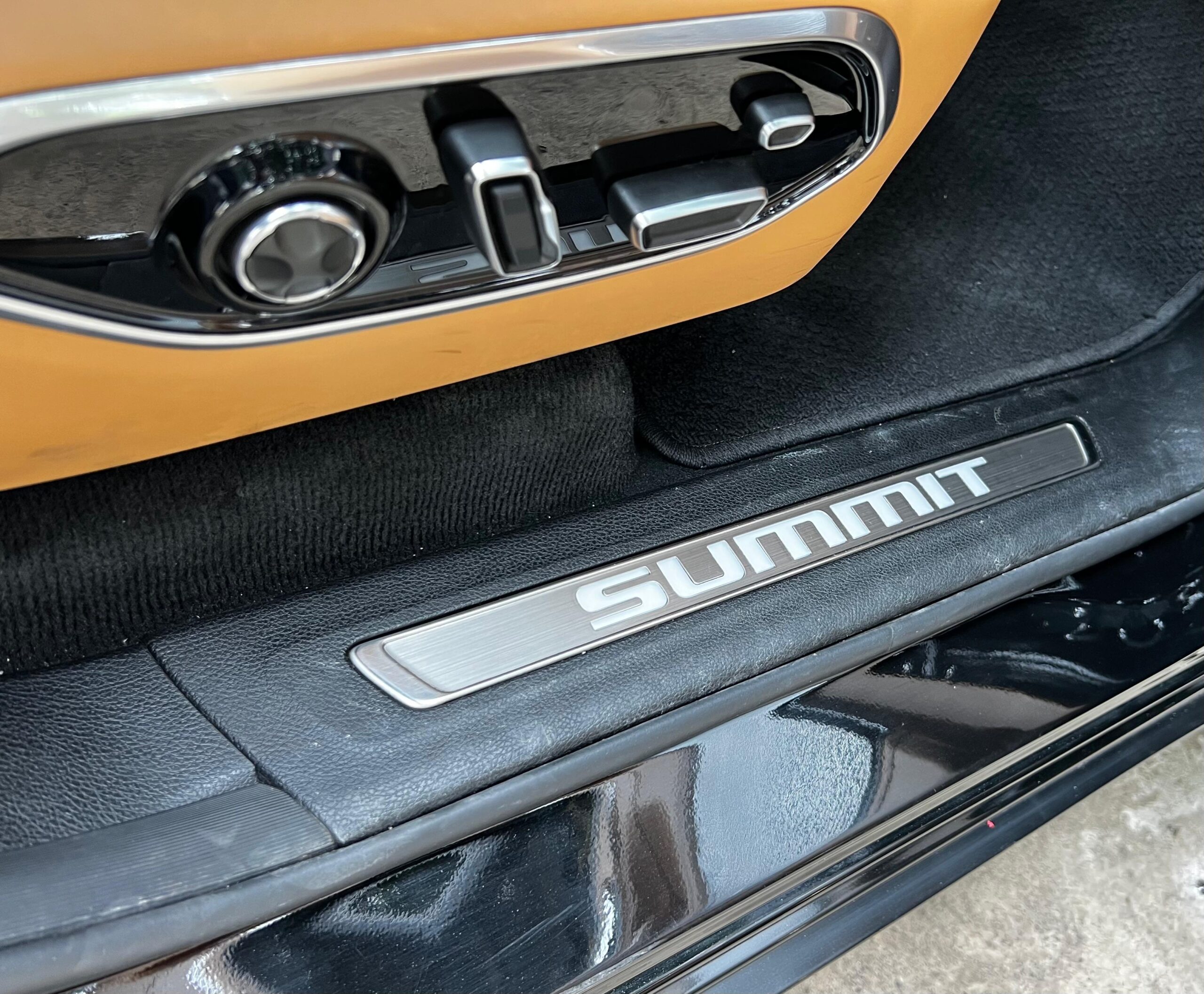JEEP GRAND CHEROKEE SUMMIT BLINDAJE NIVEL 3 CENTURY (8434) - Imagen 17