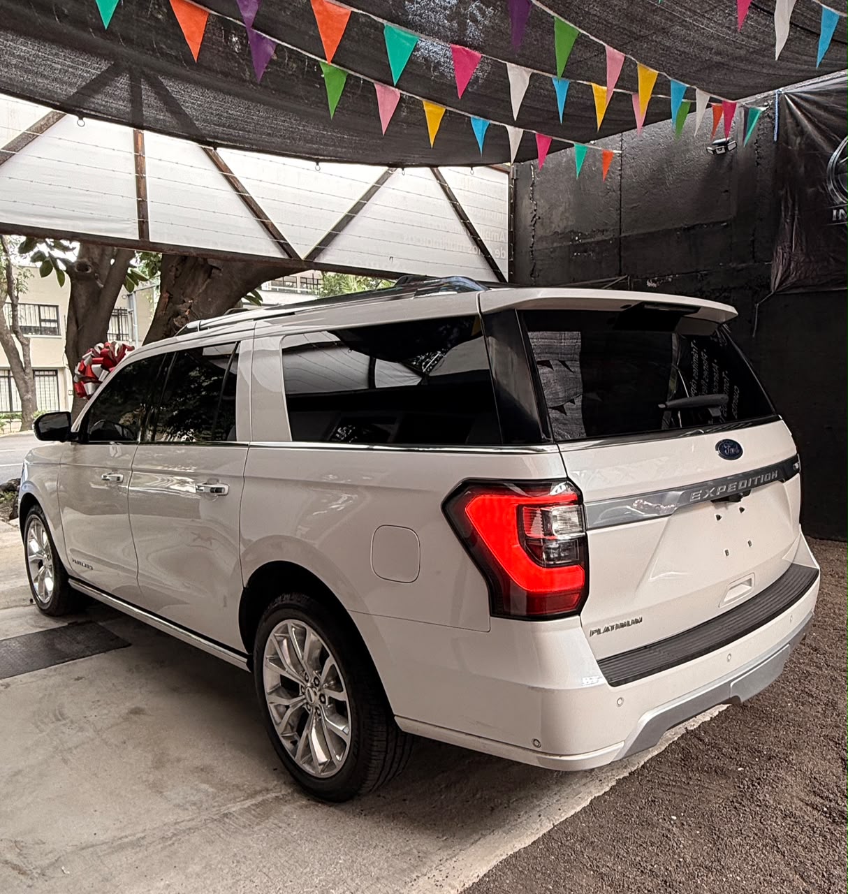 FORD EXPEDITION MAX (0284) - Imagen 2
