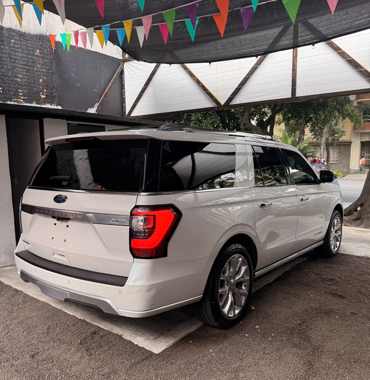 FORD EXPEDITION MAX (0284) - Imagen 4