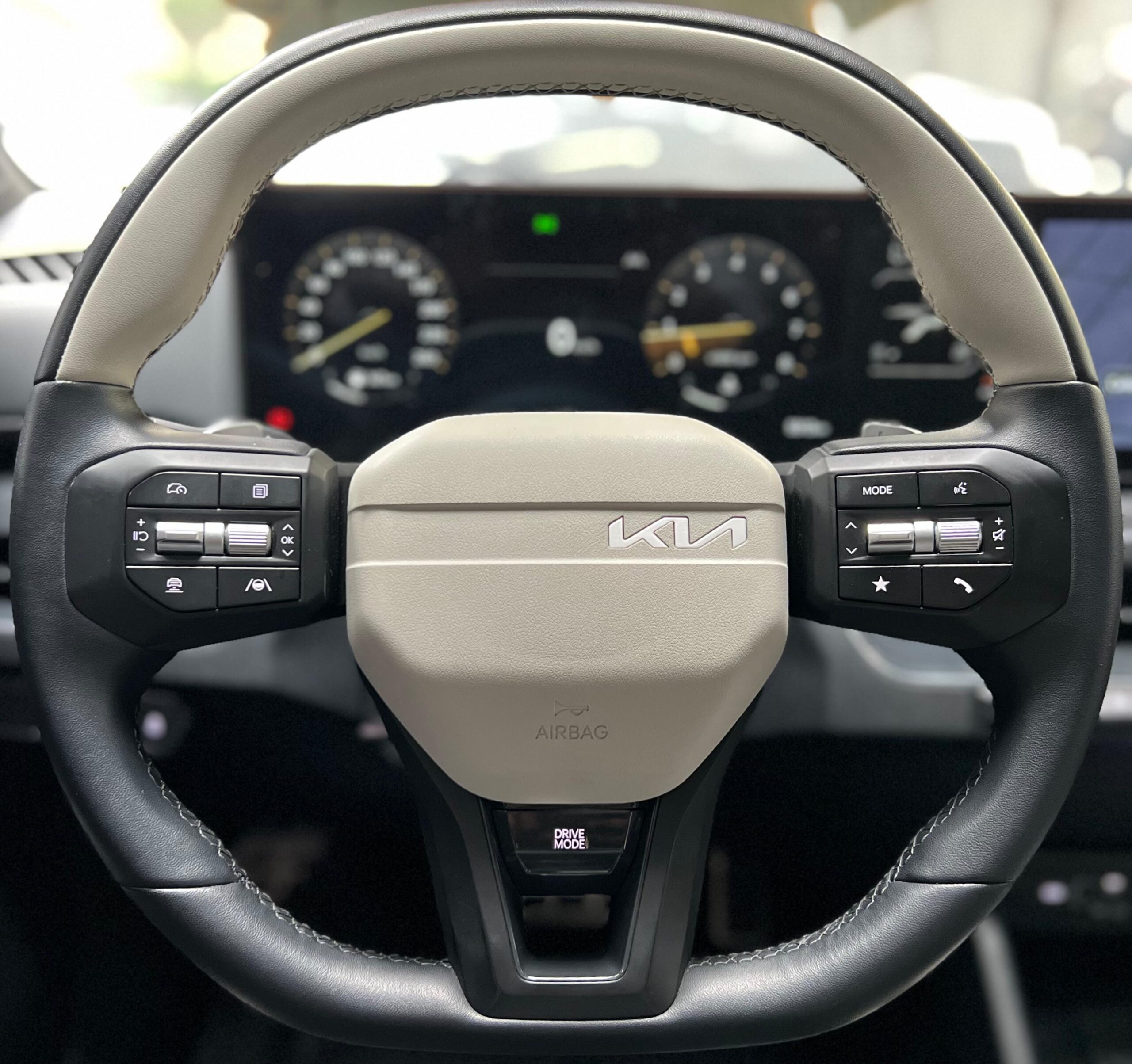 KIA K4 GT LINE TURBO (6492) - Imagen 9